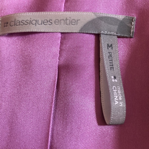 Gorgeous wool blend suit - Picture 4 of 8